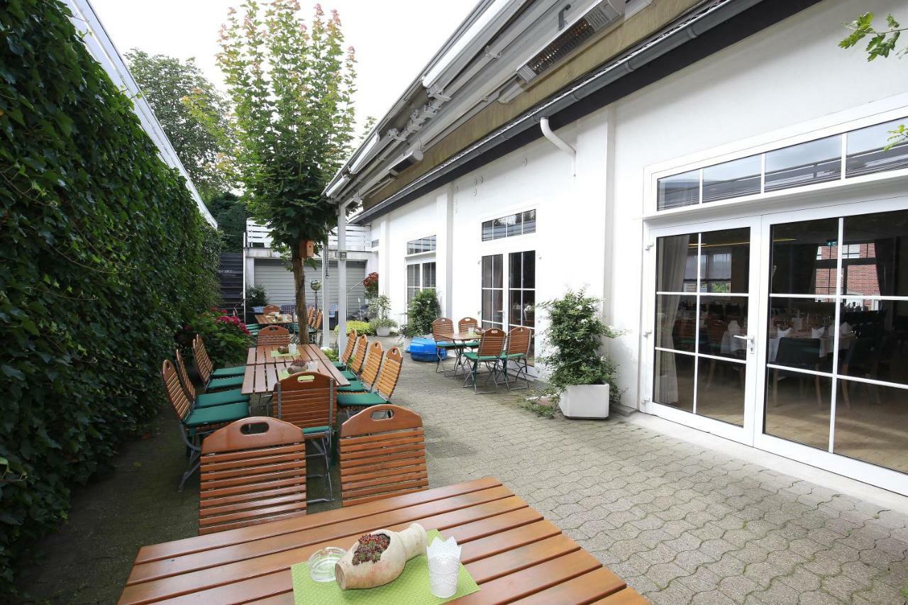 Hotel Kroeger Ennigerloh Экстерьер фото